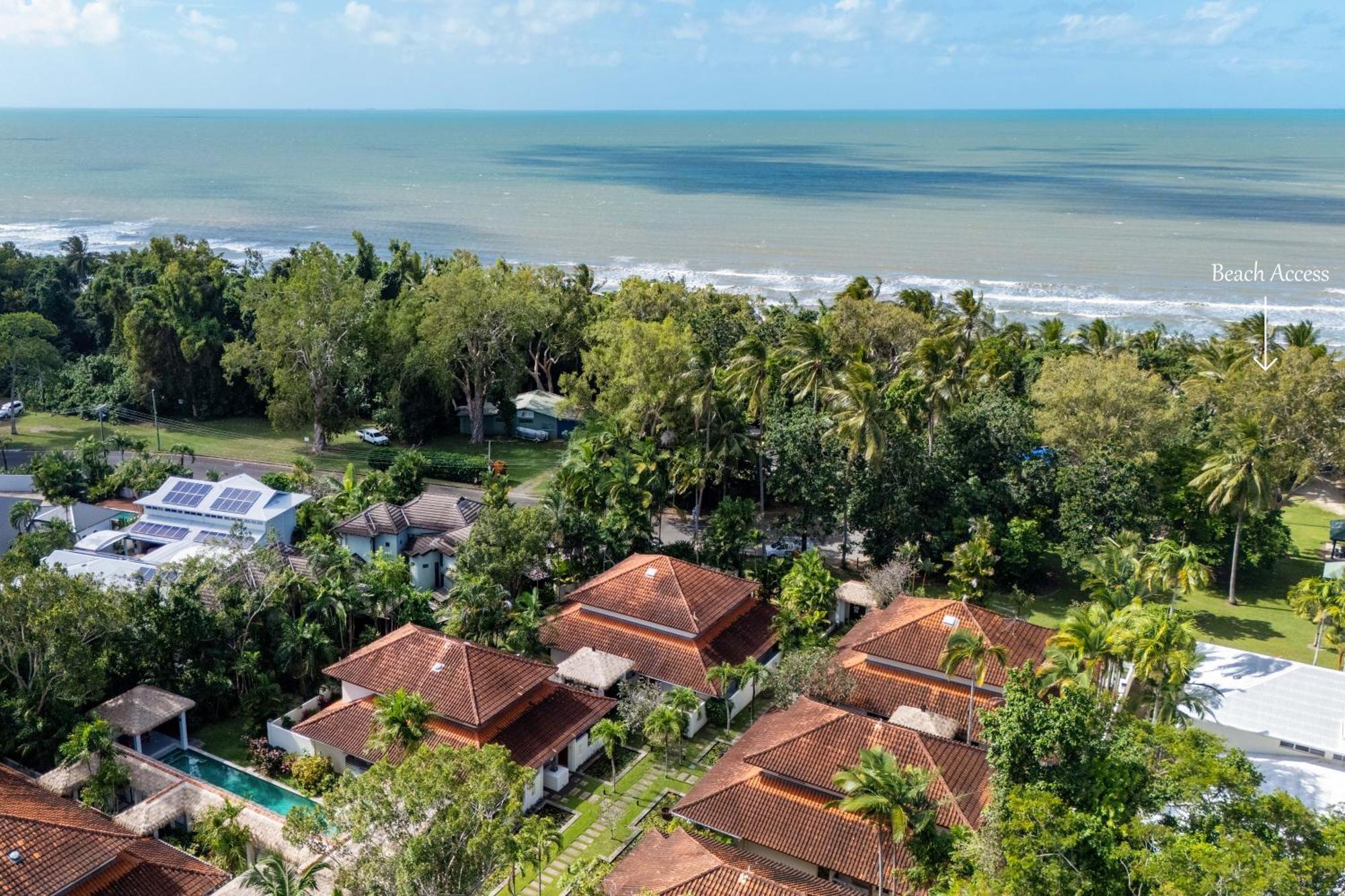 Surya Beachfront Villa ポートダグラス エクステリア 写真